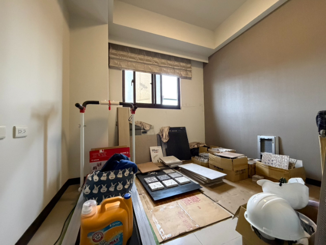 五股買房賣屋精緻美裝9年屋大2房,新北市五股區成泰路一段