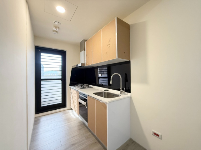 五股買房賣屋富總雙主臥三房車,新北市五股區新城一路