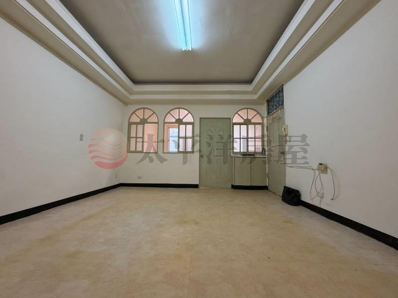 泰山買房賣屋塭仔圳旁潛力三房,新北市泰山區文程路