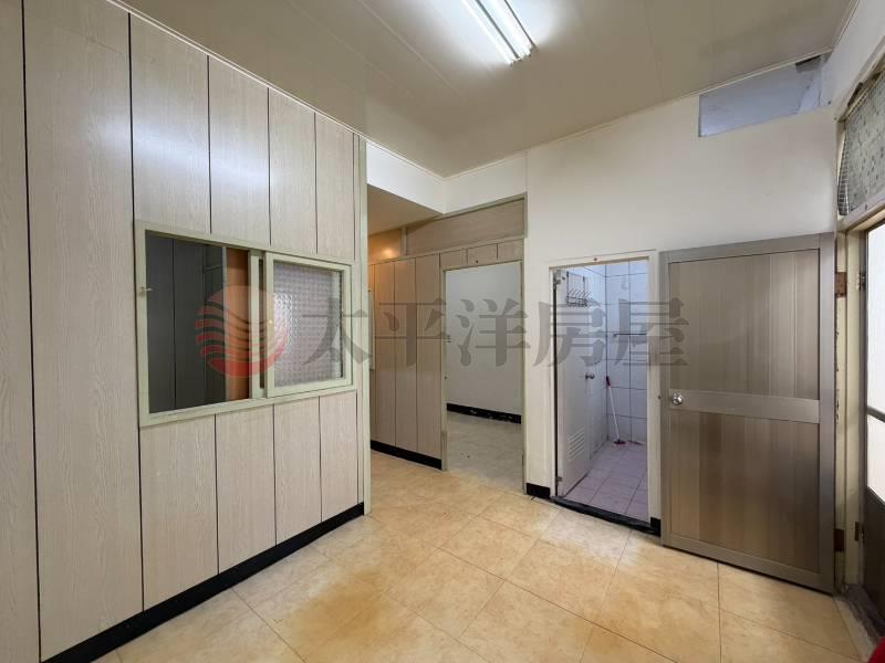 泰山買房賣屋塭仔圳旁潛力三房,新北市泰山區文程路