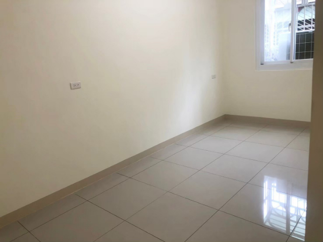 五股買房賣屋免整理清幽美寓,新北市五股區成泰路一段