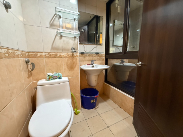 泰山買房賣屋未來塭仔圳邊間可碩四房車,新北市泰山區仁愛路