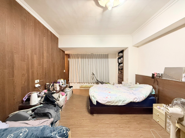 泰山買房賣屋15%低公設稀有電梯大四房,新北市泰山區泰林路二段