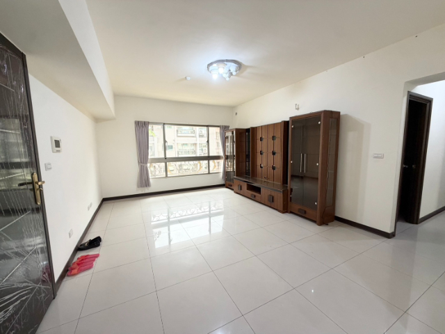 五股買房賣屋幸福低公設幽靜美三房,新北市五股區自強路