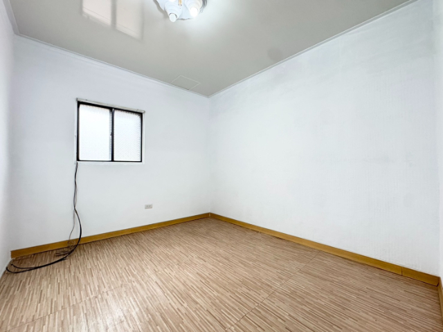 泰山買房賣屋花博旁天然瓦斯邊間5房頂佳,台北市中山區龍江路