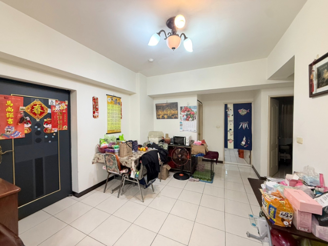 ⭐泰山買房賣屋低公設雙學區方正三房車,新北市泰山區泰林路二段