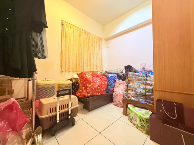 ⭐泰山買房賣屋低公設雙學區方正三房車,新北市泰山區泰林路二段