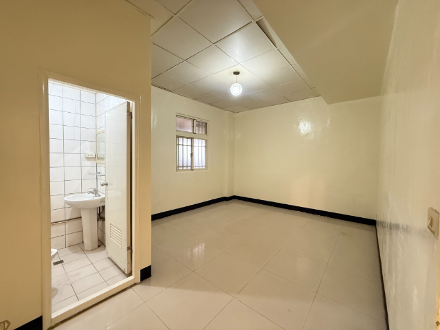 ☀泰山買房A6機捷旁大公寓1F(工業用),新北市泰山區壽山路