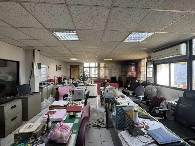 大地坪好使用邊間透天貨梯廠房,新北市五股區四維路