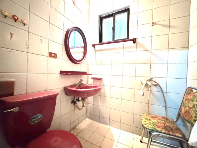 ⭐泰山買房賣屋民安西路壹樓雙層使用空間,新北市新莊區民安西路