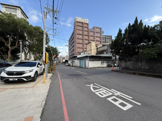 五股買房賣屋壽山稀有活巷乙種工業用地,新北市泰山區中山段