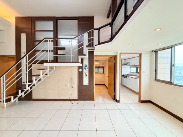 ☀五股買房麗寶建設永久景觀挑高4+1房,新北市五股區登林路