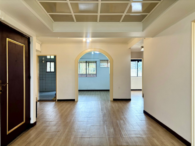 五股買房賣屋低公設景觀四房車,新北市五股區凌雲路一段