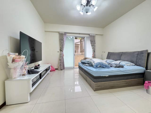 五股買房賣屋稀有好停車築樂邊間透天,新北市五股區御史路