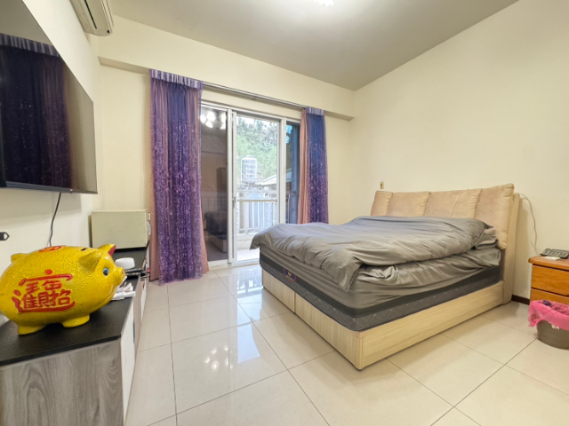 五股買房賣屋稀有好停車築樂邊間透天,新北市五股區御史路