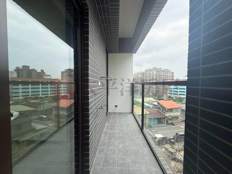 泰山買房賣屋稀有全新明廳兩房,新北市泰山區明志路二段