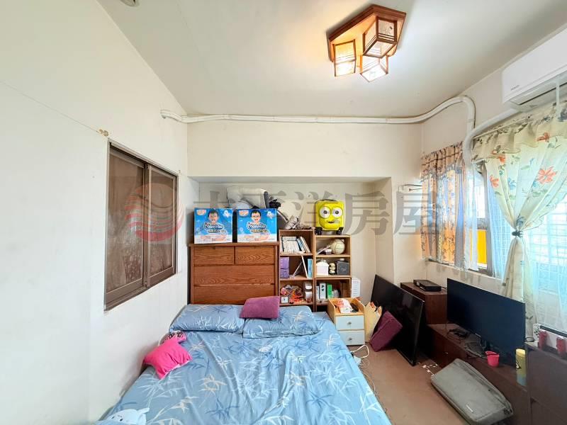 ☀星洲挑高大空間四房大車位,新北市五股區成泰路一段