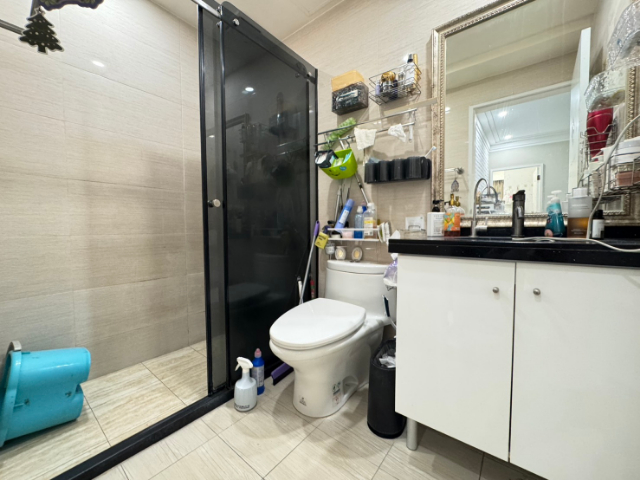 五股買房賣屋重劃區中心邊間四房車,新北市五股區芳洲八路