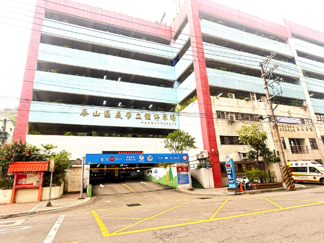 泰山買房賣屋明志天璽．露臺戶採光兩房車,新北市泰山區明志路二段