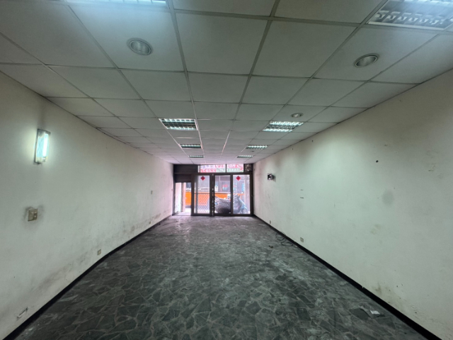 泰山買房賣屋麥當勞旁稀有透天金店面,新北市泰山區泰林路二段