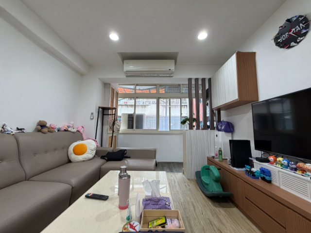 泰山買房賣屋國中旁免整理美3房,新北市泰山區泰林路二段