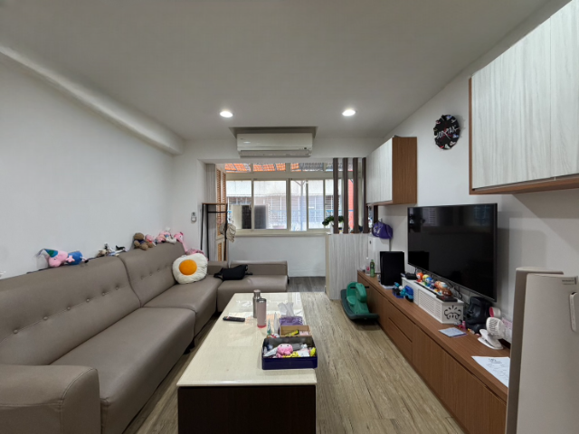 泰山買房賣屋國中旁免整理美3房,新北市泰山區泰林路二段