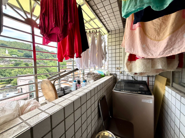 五股買房賣屋運動中心旁次頂樓景觀大三房,新北市五股區成泰路三段