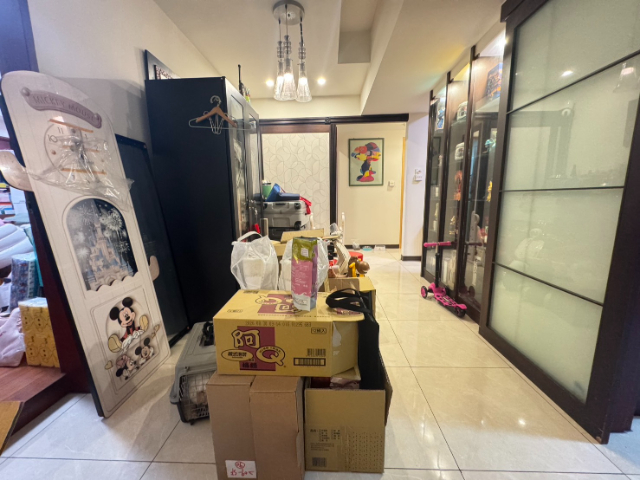 泰山買房賣屋華納採光四房車,新北市泰山區仁義路