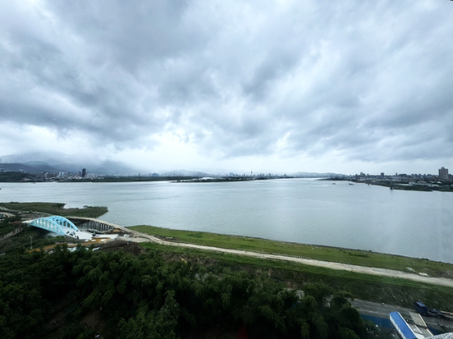 五股買房賣屋伴月灣高樓景觀宅,新北市五股區成洲七路