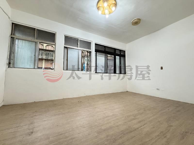 泰山買房賣屋民生活巷公寓三樓,新北市泰山區民生路
