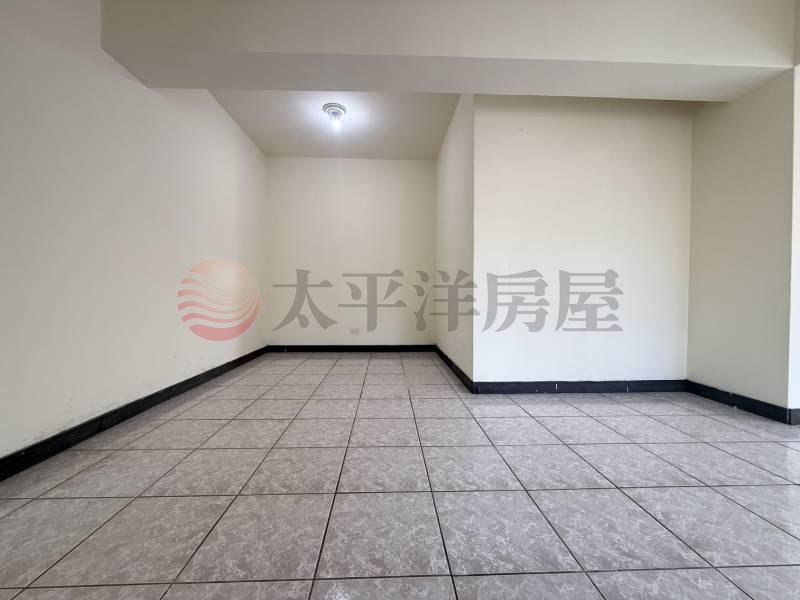 明志天地公園邊間華廈三房,新北市泰山區明志路三段