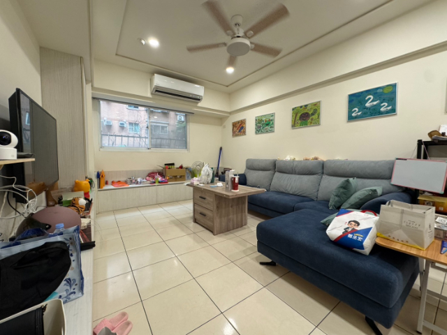 泰山買房賣屋免整理麗池電梯四房,新北市泰山區泰林路二段