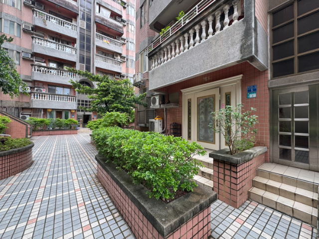 泰山買房賣屋儒林15%低公設大三房,新北市泰山區明志路一段