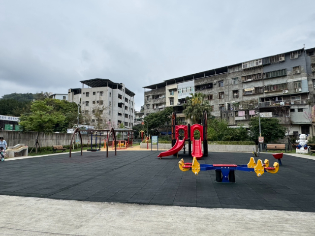 五股買房賣屋臻愛低公設三房美居,新北市五股區御史路
