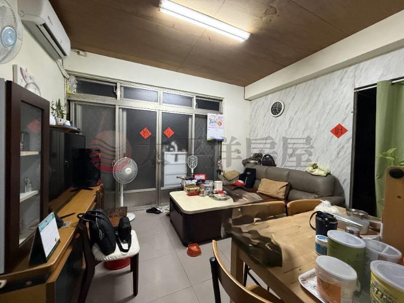 泰山買房賣屋活巷面寬邊間好停車壹樓,新北市五股區西雲路