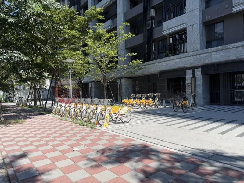 泰山買房賣屋塭仔圳稀有三房雙車位,新北市泰山區信華段五小段