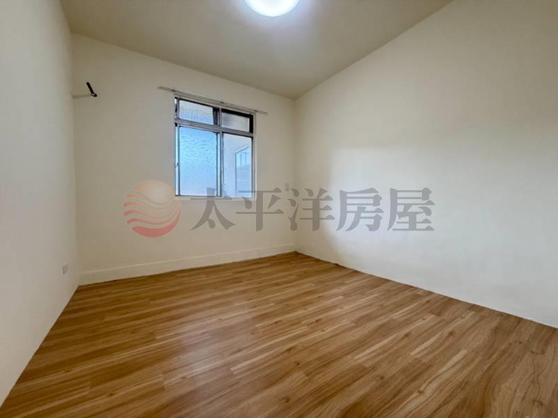 雙學區邊間前後陽台三房,新北市泰山區泰林路二段