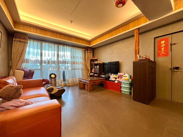 五股買房賣屋麗寶高樓美景大三房車,新北市五股區成泰路一段