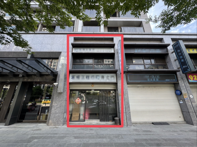 五股買房賣屋洲子洋鄰馬路1+2樓金店面,新北市五股區新五路二段