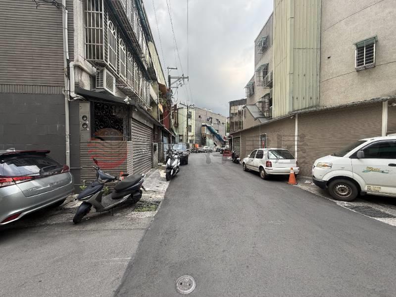 五股正中心商圈稀有透天廠(工業用),新北市五股區工商路
