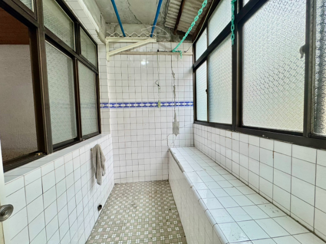 五股買房賣屋五福雙陽台邊間方正美寓,新北市五股區五福路