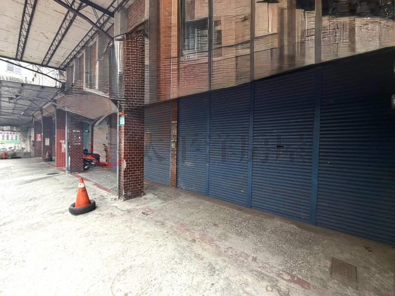五股國中旁高投報金店王,新北市五股區民義路一段