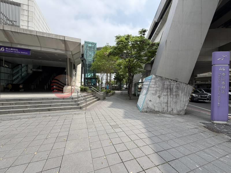 泰山買房賣貴和旁大空間明亮廠辦(工業用),新北市泰山區新北大道六段