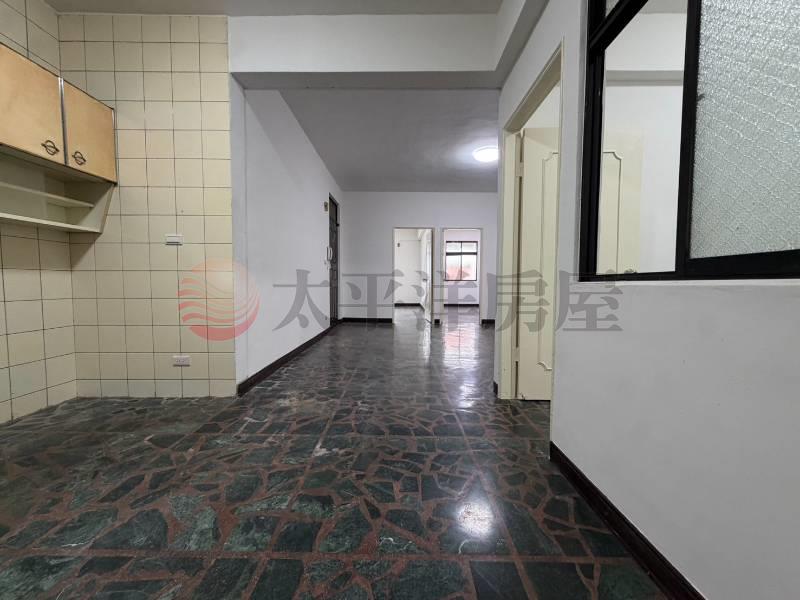 五股買房賣屋好入手稀有公寓,新北市五股區成泰路一段