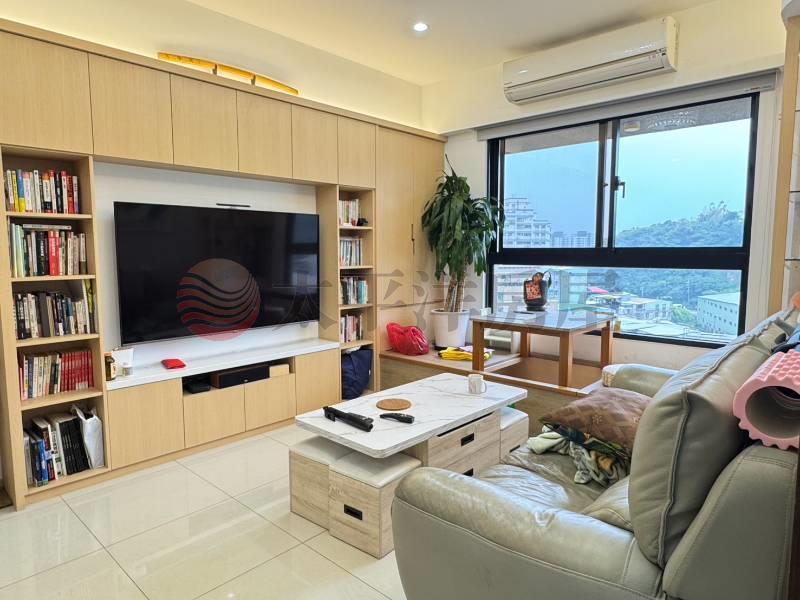 五股買房賣屋高樓美景裝潢大兩房,新北市五股區凌雲路一段