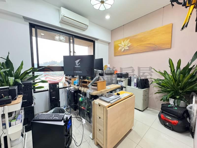五股買房賣屋高樓美景裝潢大兩房,新北市五股區凌雲路一段